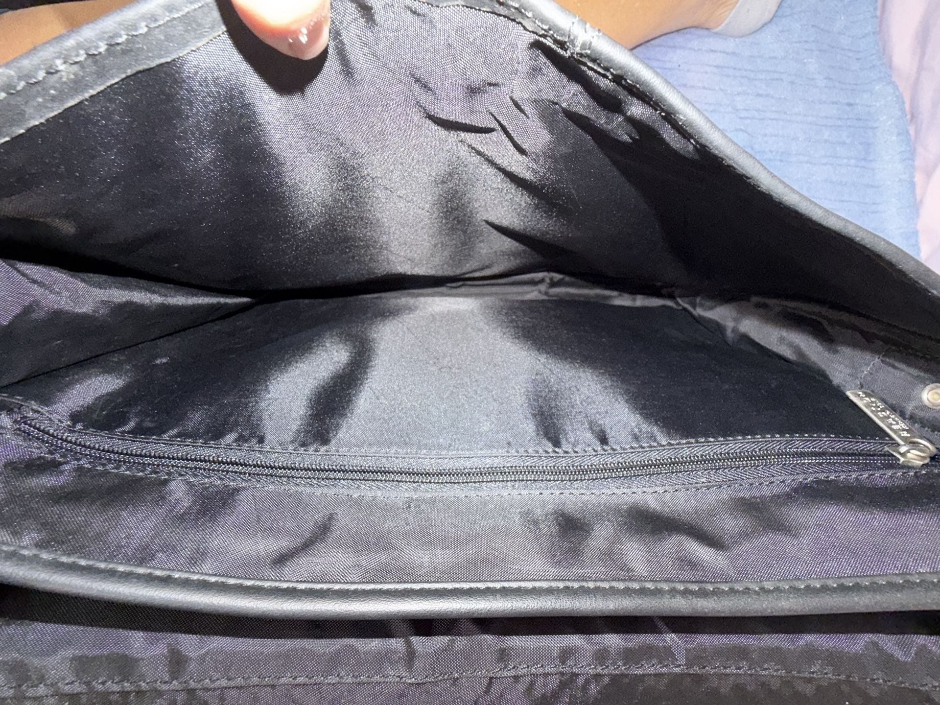 Kenneth Cole Reaction Black Leather Briefcase 5