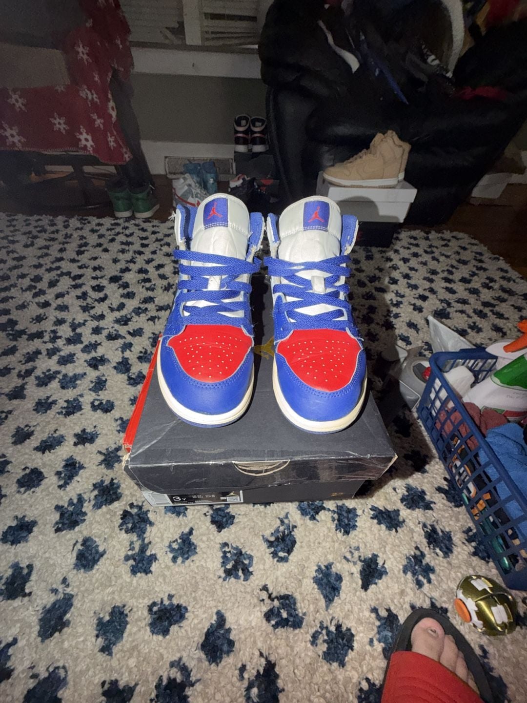 Jordan Air Jordan 1 Mid Size 3Y or 4.5 W White/Deep Royal Blue 2
