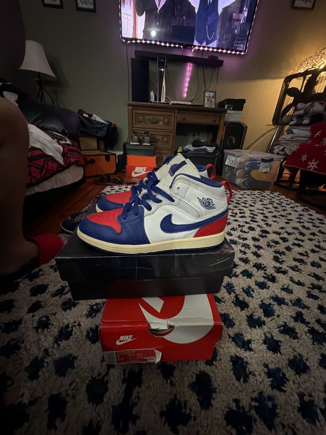 Jordan Air Jordan 1 Mid Size 3Y or 4.5 W White/Deep Royal Blue 4