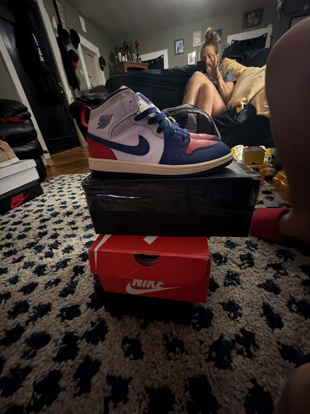 Jordan Air Jordan 1 Mid Size 3Y or 4.5 W White/Deep Royal Blue 7