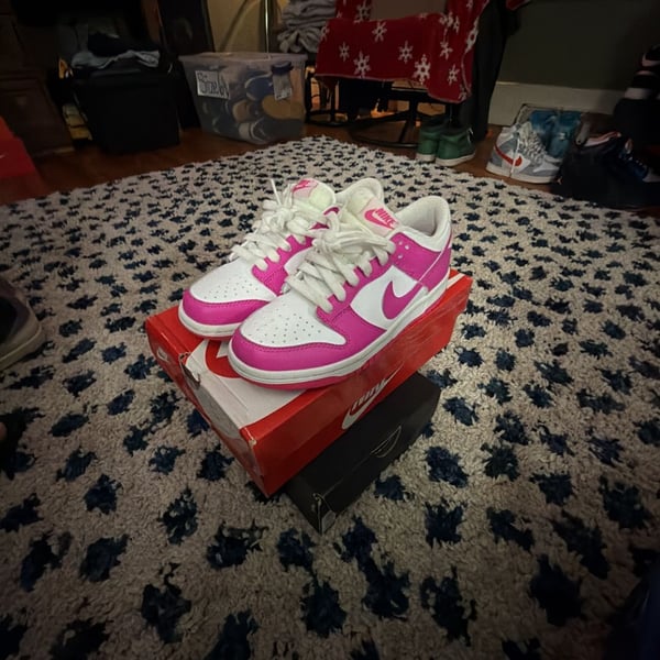 Nike Dunk Low GS Active Fuchsia/White/Pink,Sneakers Size 4.5Y or 6 W