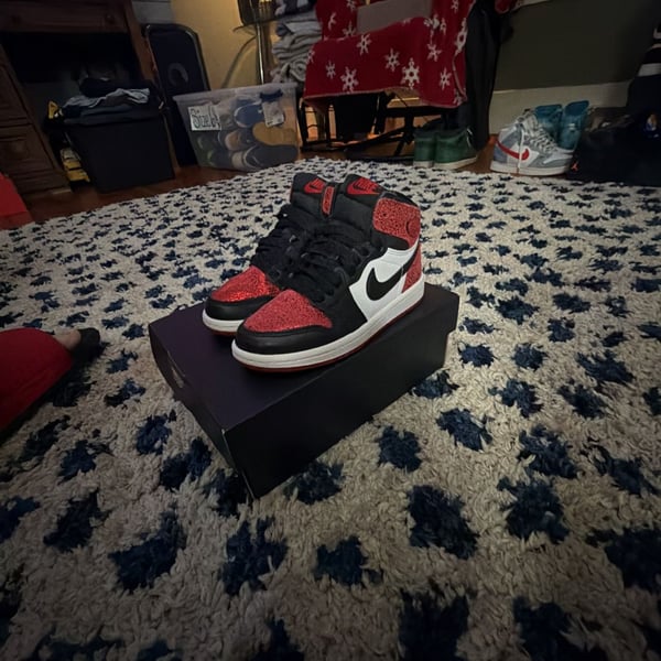 Nike Air Jordan 1 Retro High OG Ruby Size 11 c