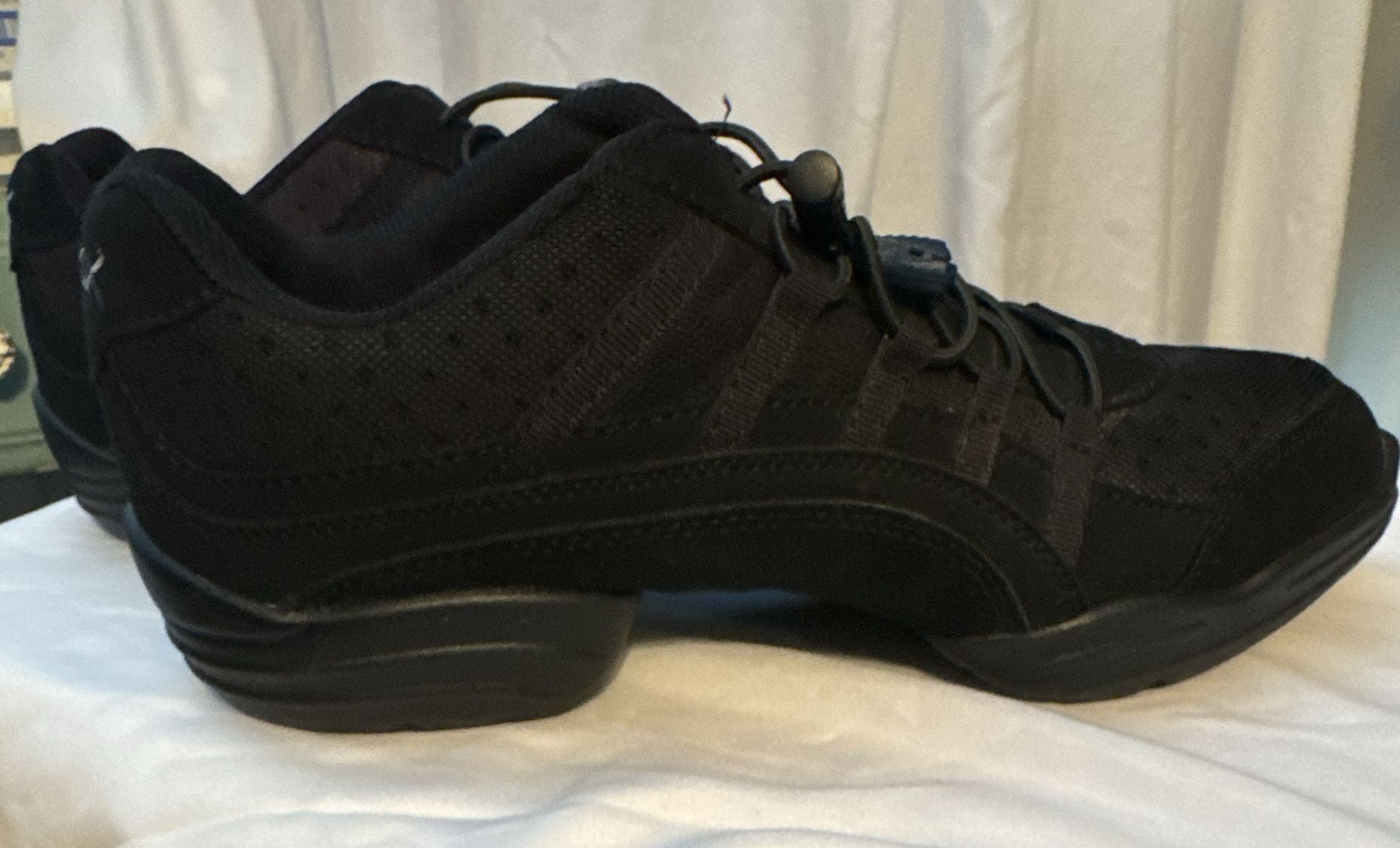Capezio DS24 Rockit Dance Sneaker Size US 10 Black Split Sole 2