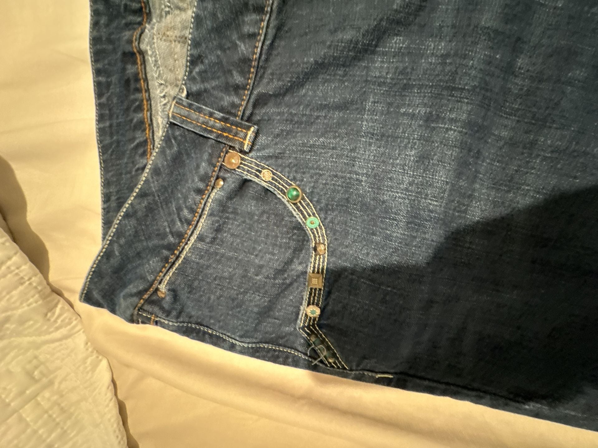 Product thumbnail 5