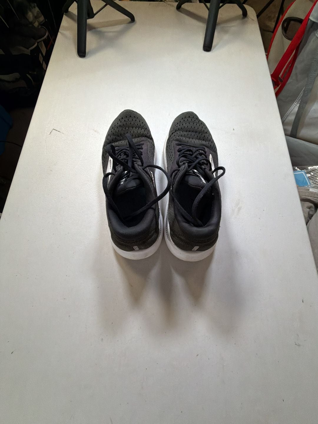 Brooks Adrenaline GTS 23 Size 8.5 Black Running Shoes 2