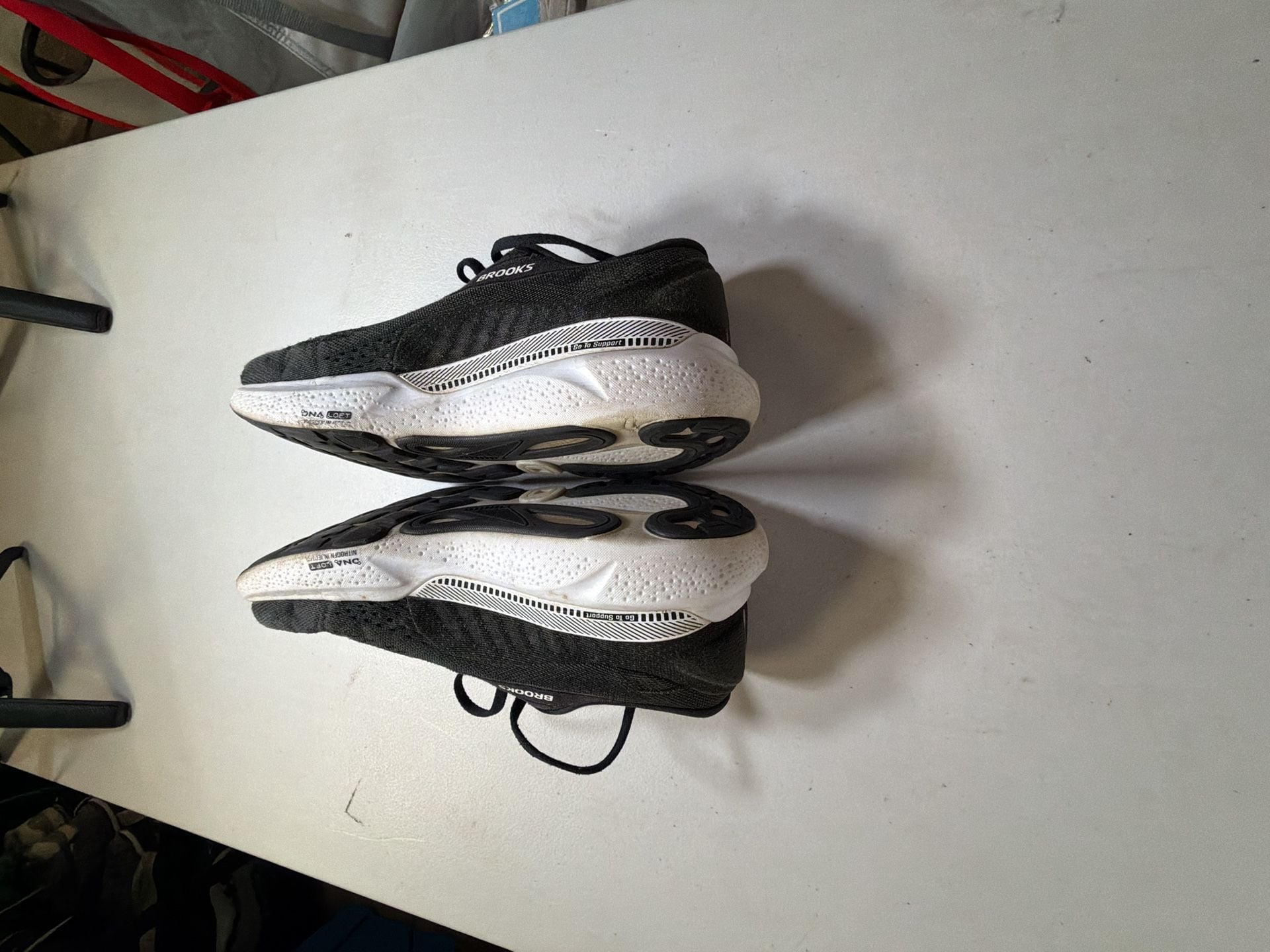 Brooks Adrenaline GTS 23 Size 8.5 Black Running Shoes 3