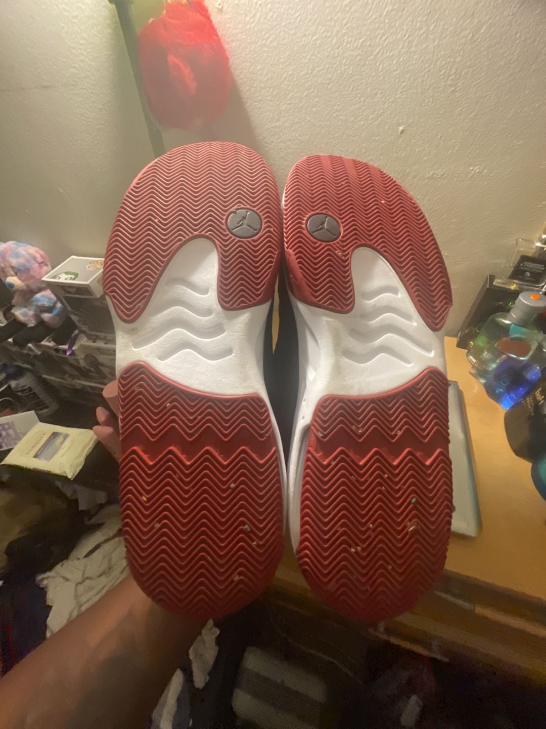 Jordan Max Aura 2 Black Gym Red Sneakers 5