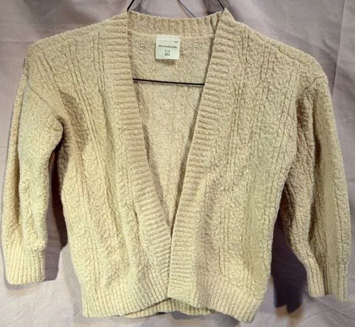 Abercrombie Kids Cardigan Sweater Size 5/6 Cream Knit 2