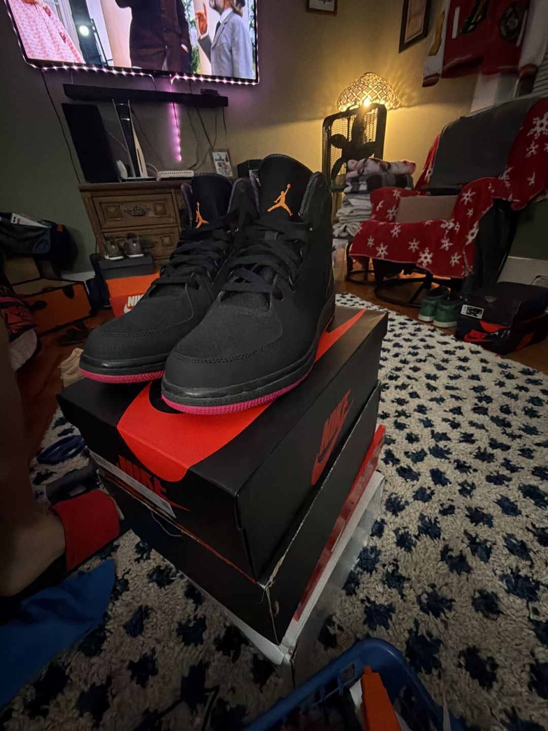 Jordan 1 Flight 3 Black/Orange/Pink Sneakers Size 9 Y or 10.5 W 4