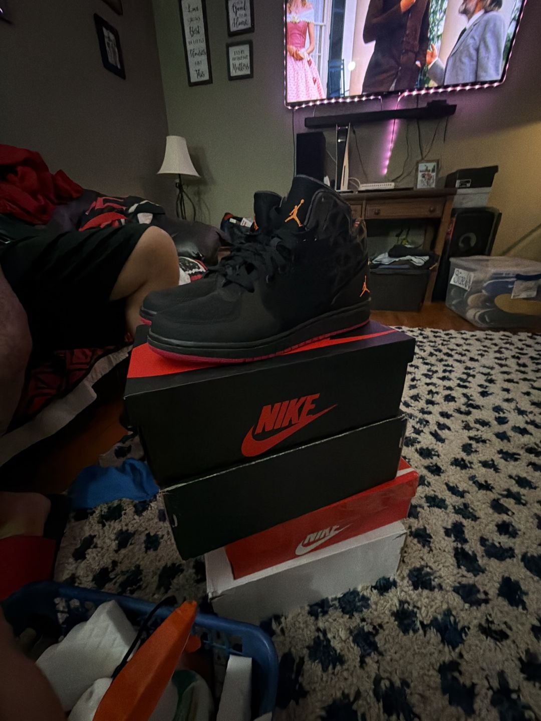 Jordan 1 Flight 3 Black/Orange/Pink Sneakers Size 9 Y or 10.5 W 5