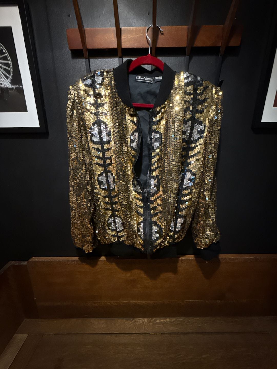Jewel Queen Sequin Bomber Jacket Size M Gold Silver Silk 2