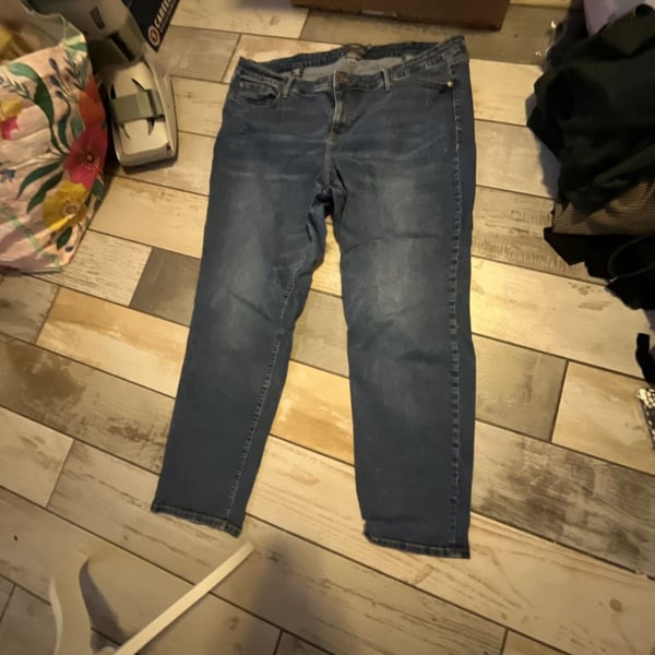 Torrid Boyfriend Straight Jeans Size 24T Blue Vintage