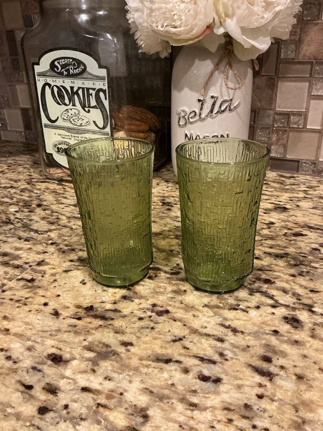 Anchor Hocking Pagoda Avocado Green Tree Bark Tumblers Set Of 2 1