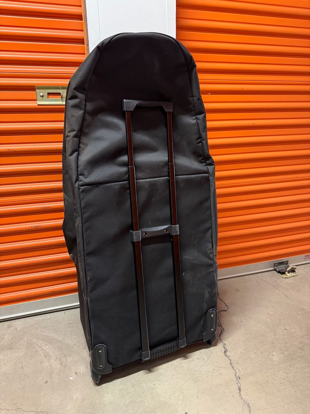 Master Massage Equipment Wheeled Massage Chair Carrying Case Black 4