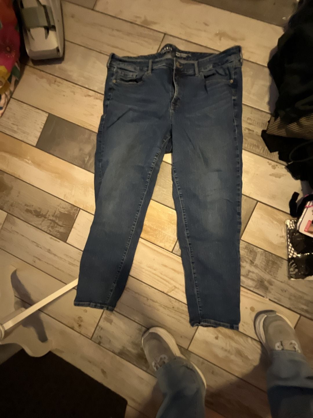 Torrid Perfect Boyfriend Jeans Size 20T 2