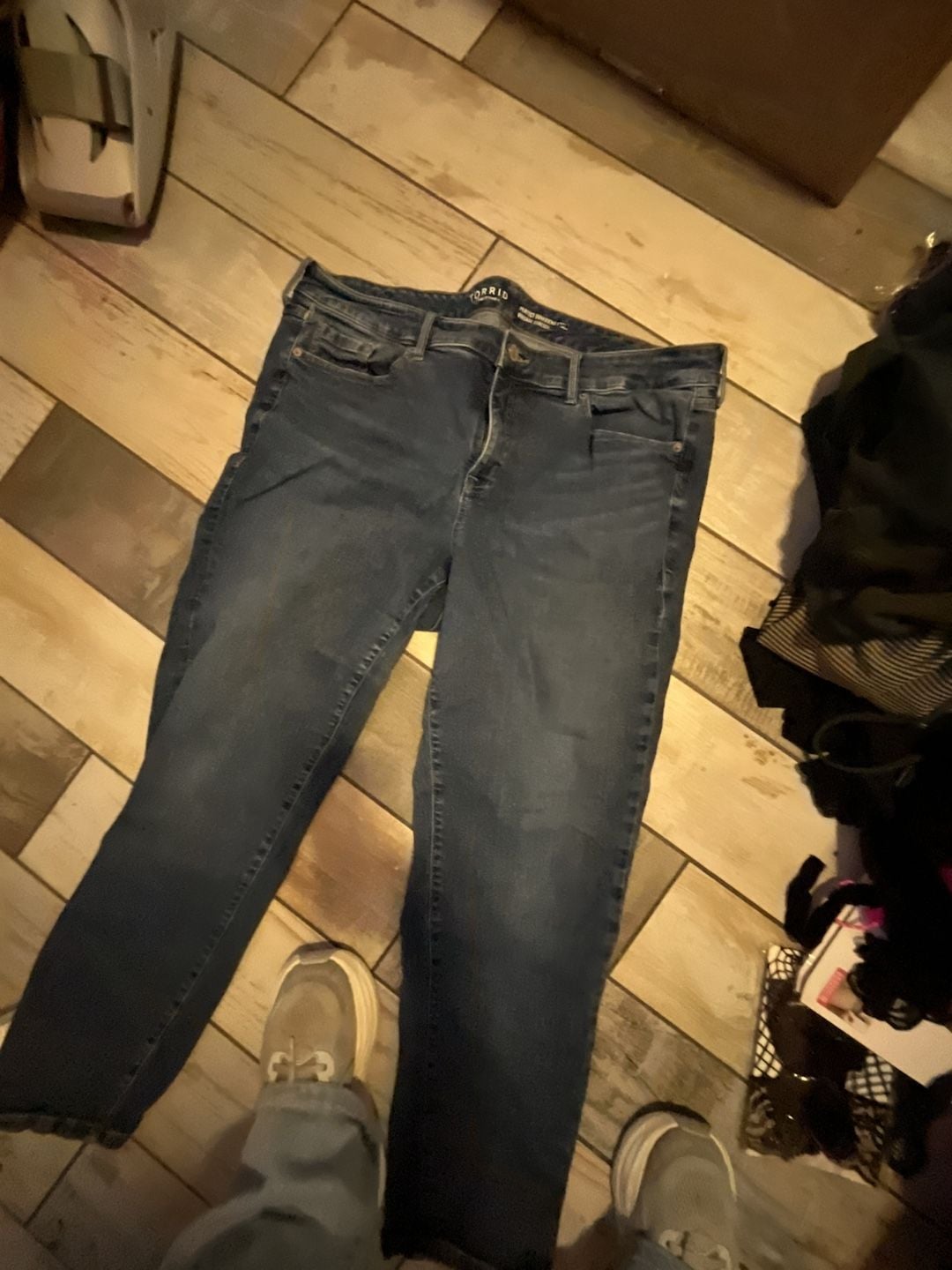 Torrid Perfect Boyfriend Jeans Size 20T 3