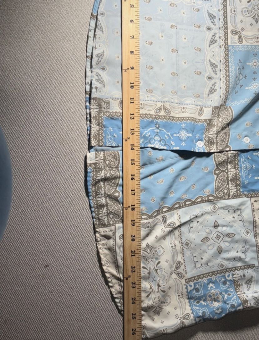 Forever 21 Bandana Print Long Sleeve Button Down Shirt Size M Blue 9
