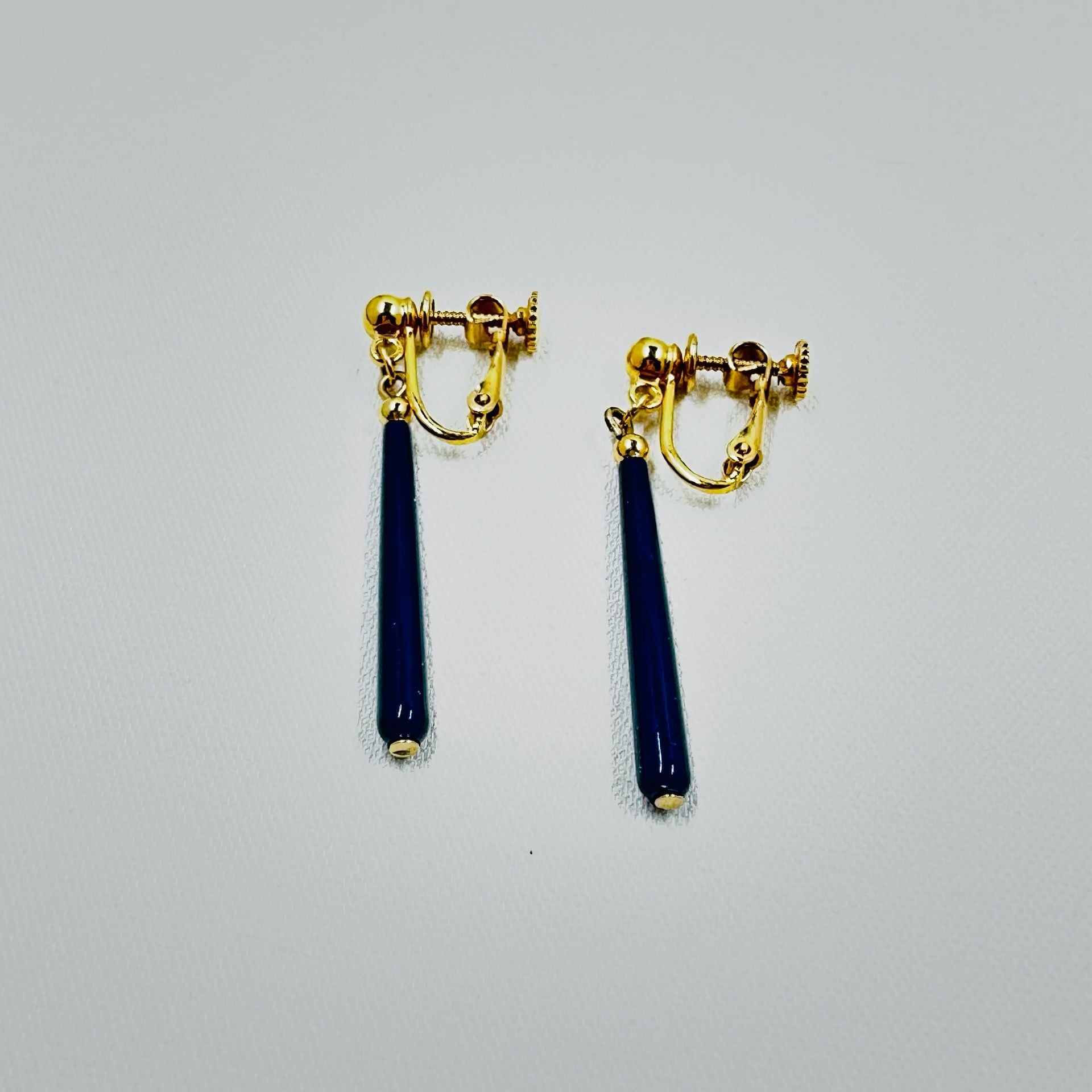 Vintage Napier Navy Blue Drop Clip On Earrings Gold Tone Signed 7