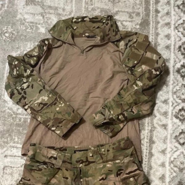 Idogear Tactical Shirt Size L Multicam Camo 1/4 Zip Long Sleeve