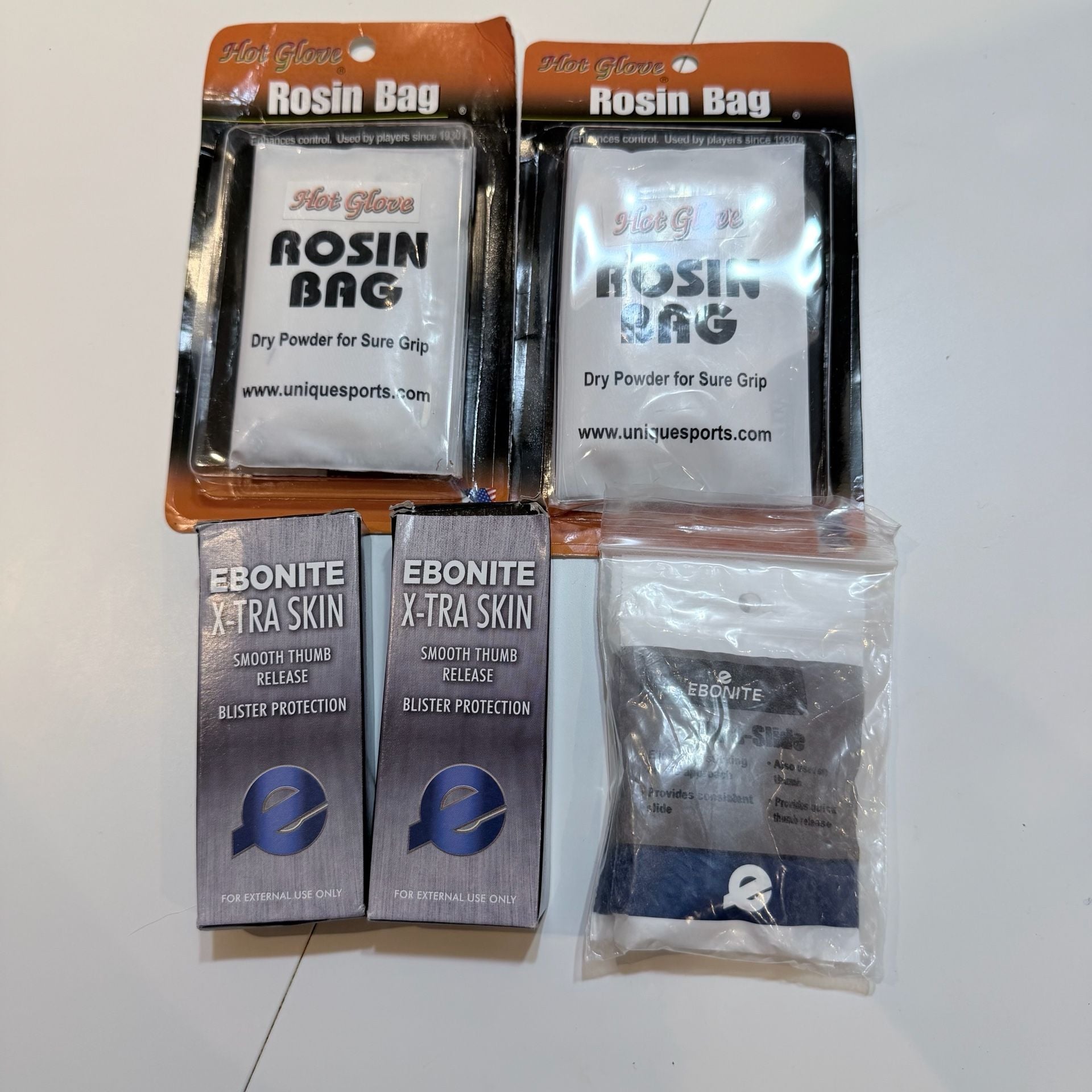 Hot Glove Rosin Bag And Ebonite X-Tra Skin 1