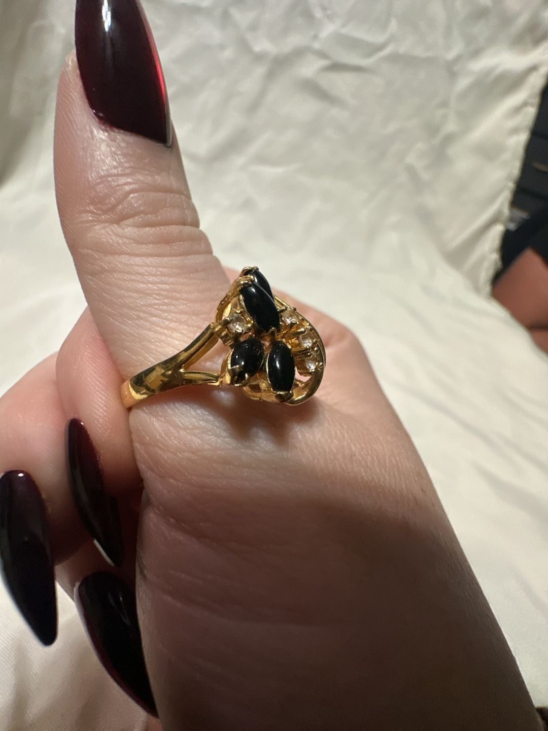 Vintage 14k HGE Marquise Black Onyx Crystal Cluster Ring 3