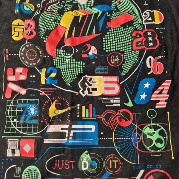 Nike Worldwide T-Shirt Size XL Black Graphic Print