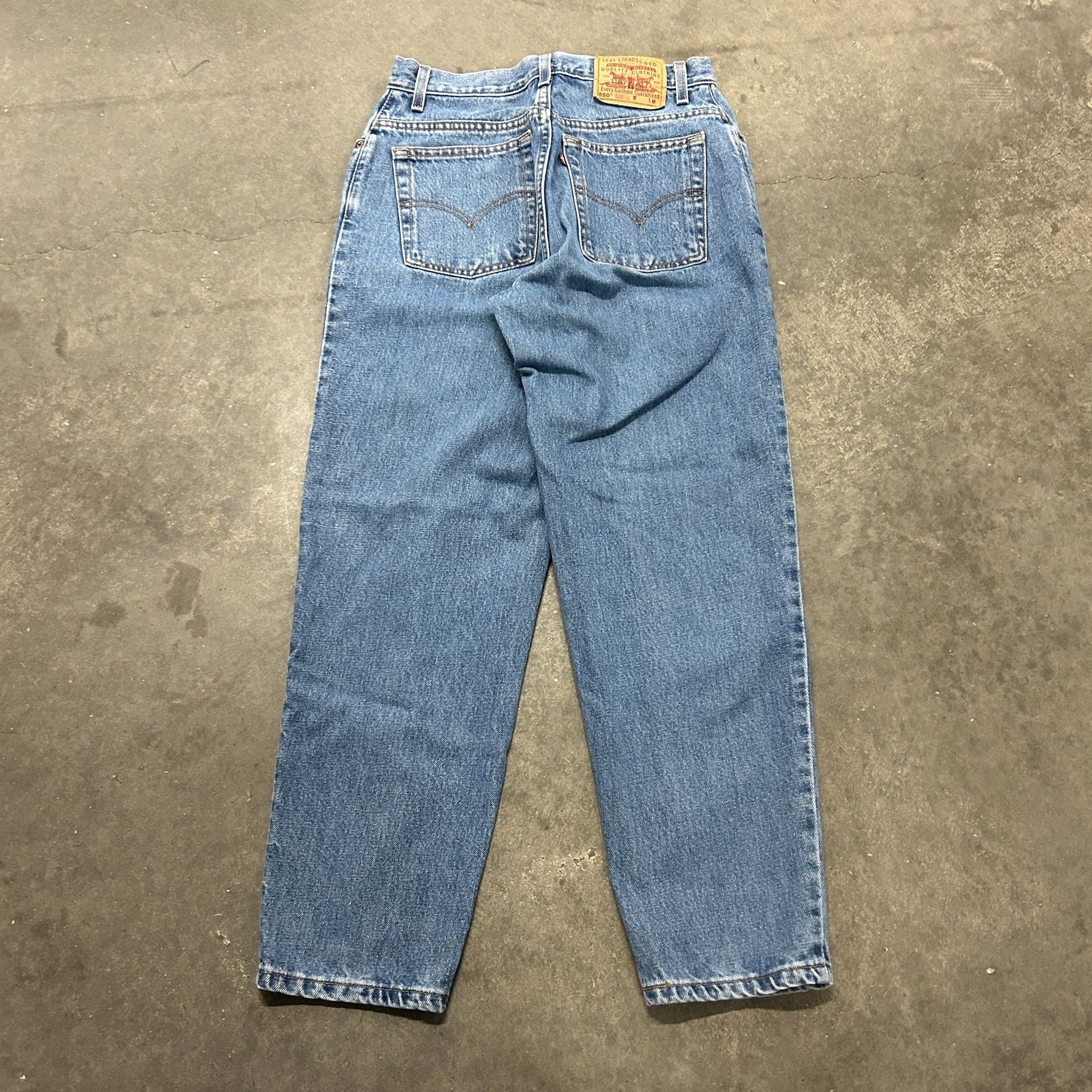 Levi's 550 Relaxed Fit Tapered Leg Jeans Size 12 Pet M Blue Denim 3