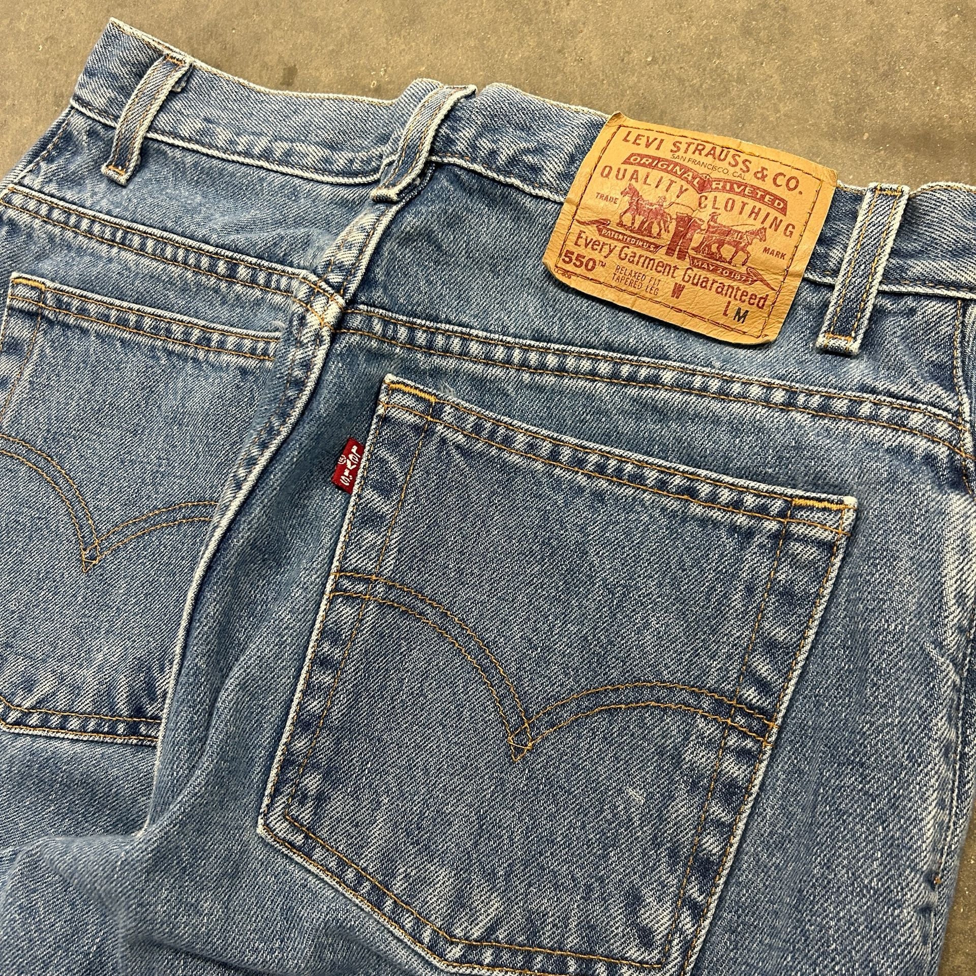 Levi's 550 Relaxed Fit Tapered Leg Jeans Size 12 Pet M Blue Denim 5