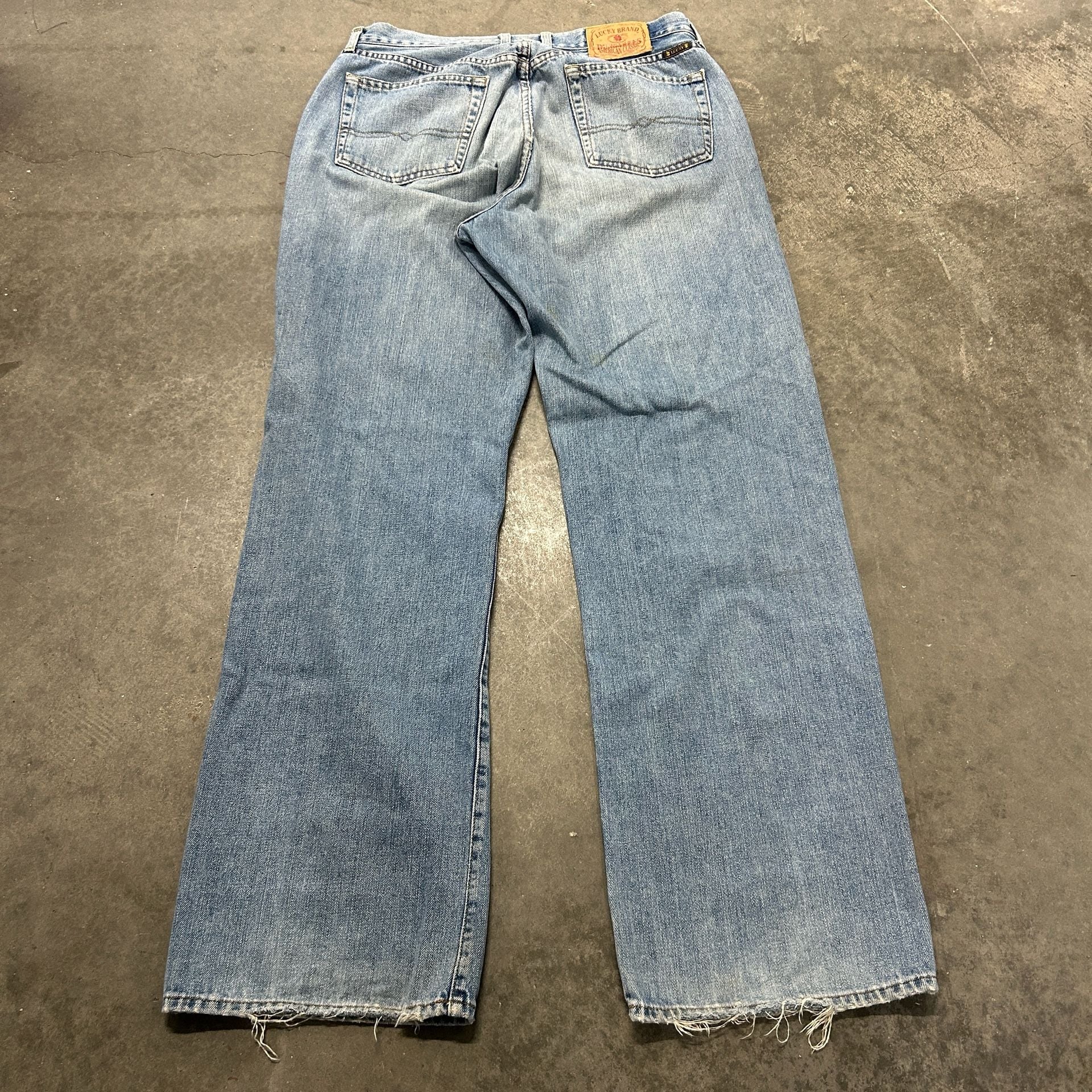 Lucky Brand Bootleg Jeans Size 36 Blue Denim 2
