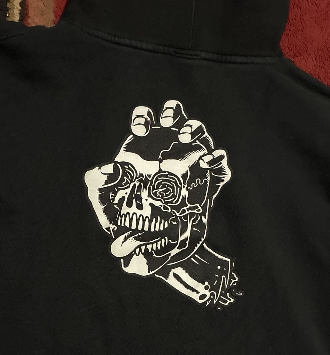 Santa Cruz Screaming Skull Hoodie Size M Black Pullover 6