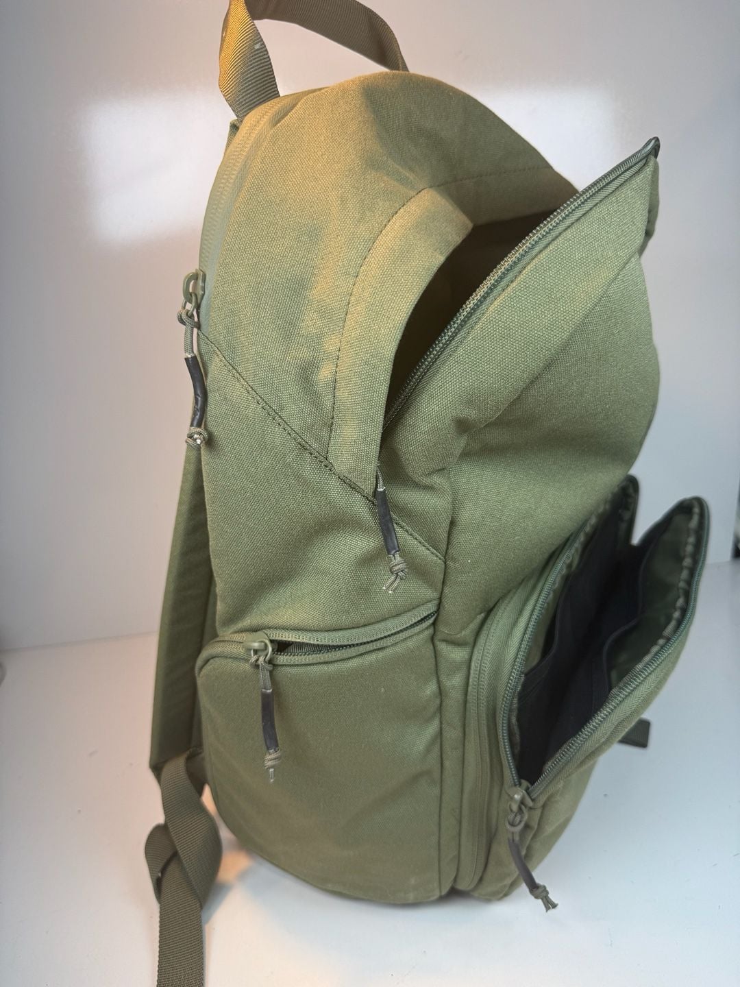 Brevite The Jumper Camera Backpack Pine Green 3