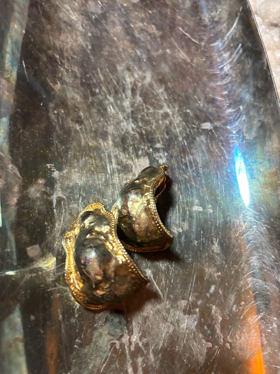 Vintage Gold Tone Textured Clip-On Earrings Chunky Statement 3