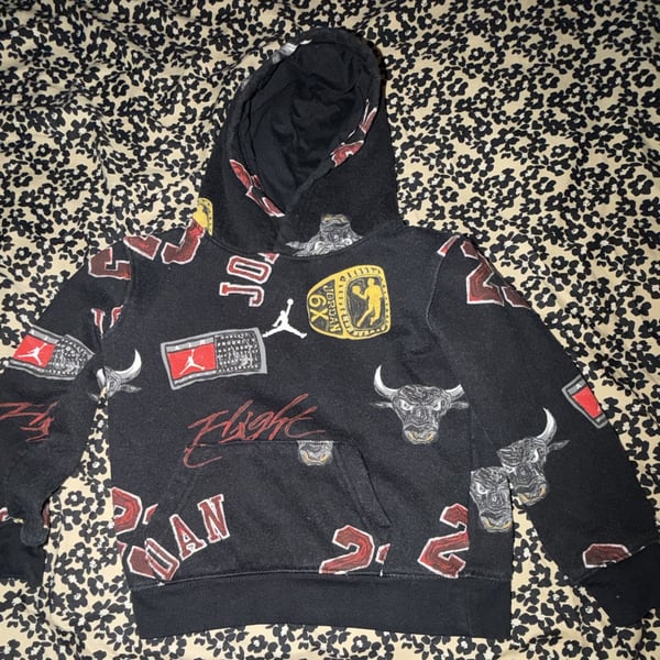 Jordan Allover Graphic Pullover Hoodie Size 4-5Y Black