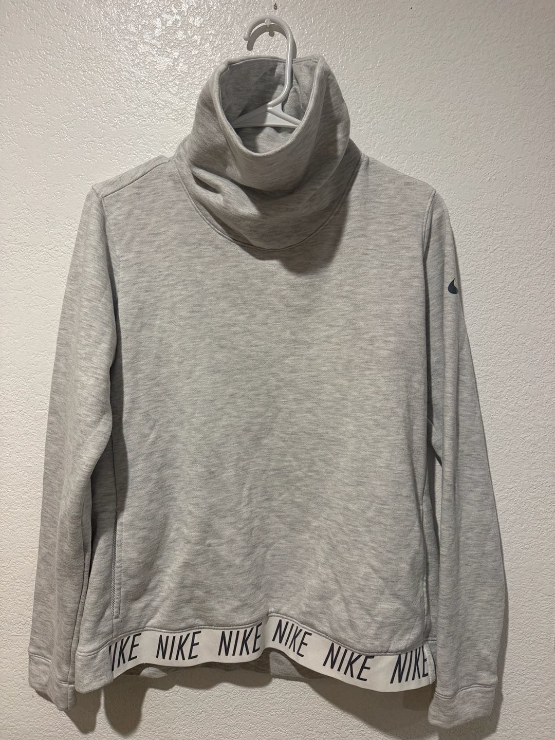 Nike Dri-Fit Cowl Neck Pullover Size M Gray Heather Sweatshirt 3