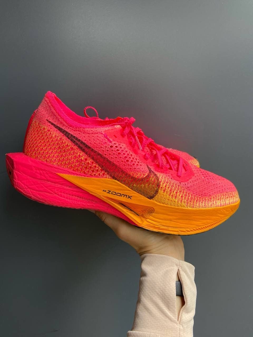 Nike ZoomX Vaporfly Next% 3 Size 11.5 Hyper Pink 2