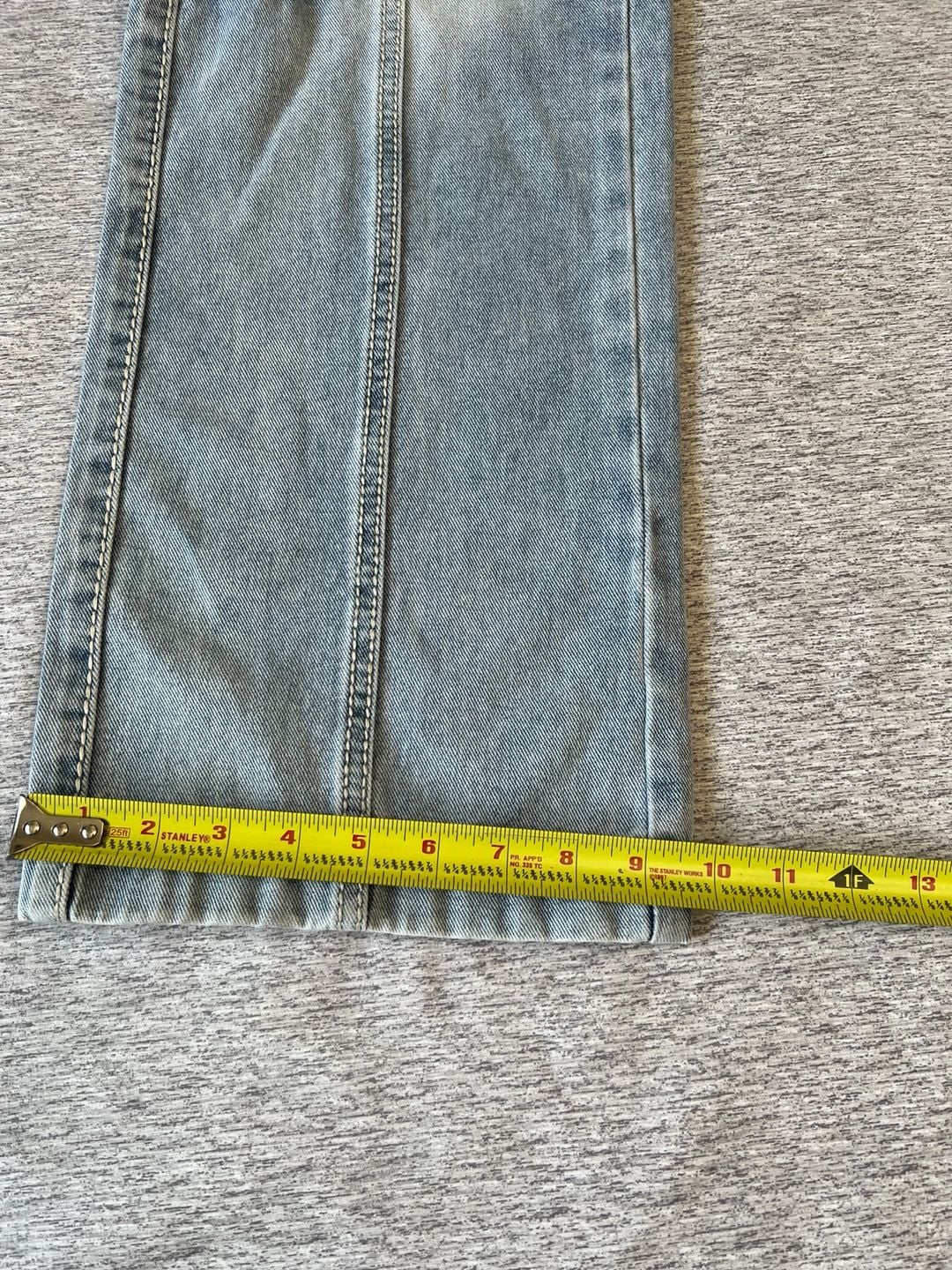 True Luck Men's Relaxed Bootcut Cargo Jeans W32 L32 Light Wash New 6