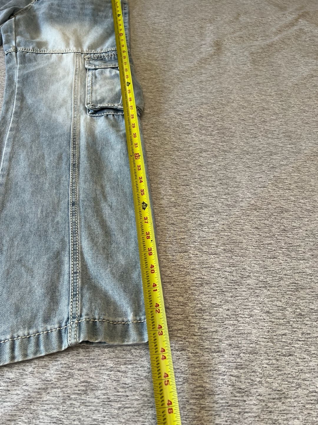 True Luck Men's Relaxed Bootcut Cargo Jeans W32 L32 Light Wash New 8