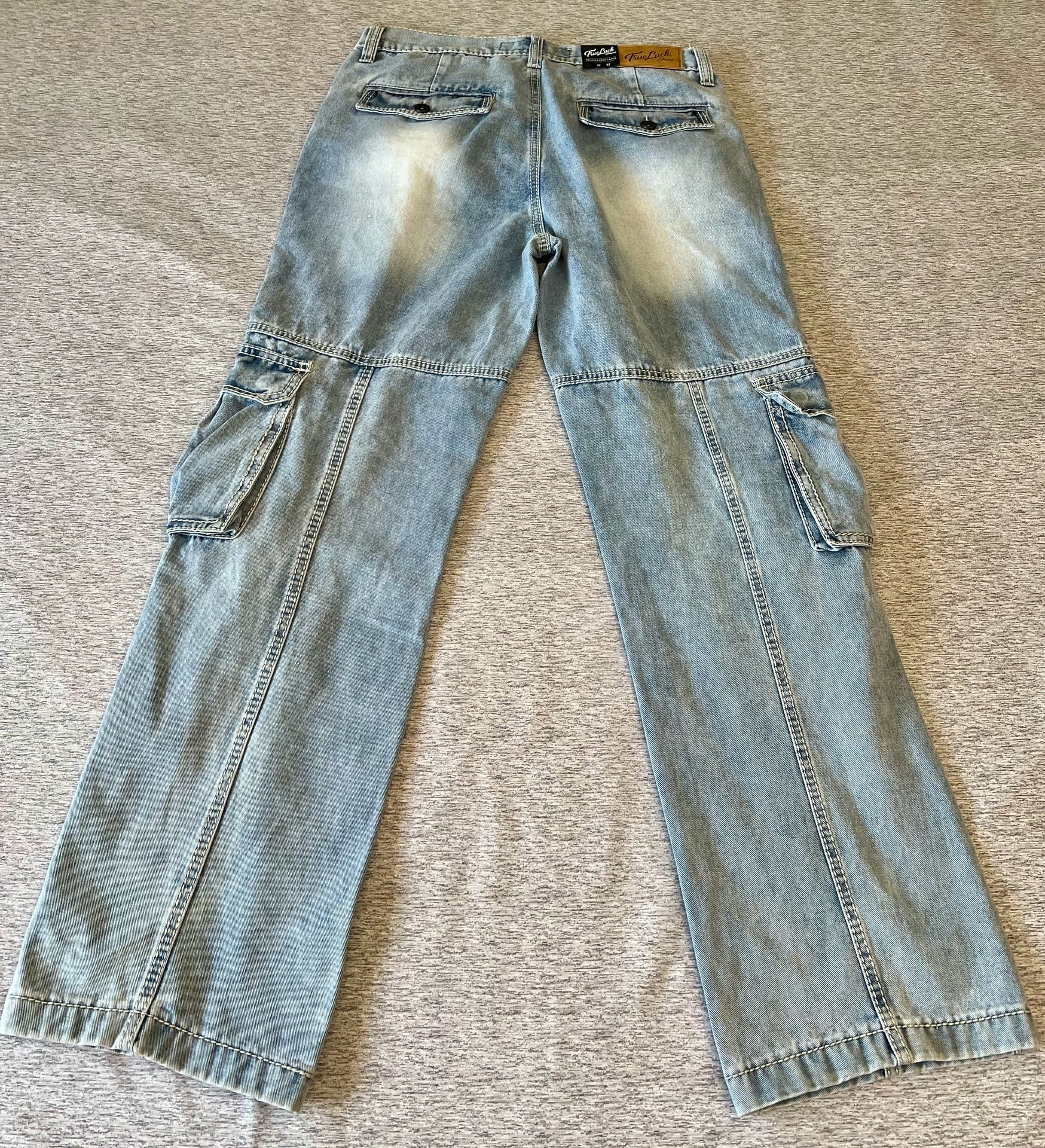 True Luck Men's Relaxed Bootcut Cargo Jeans W32 L32 Light Wash New 13