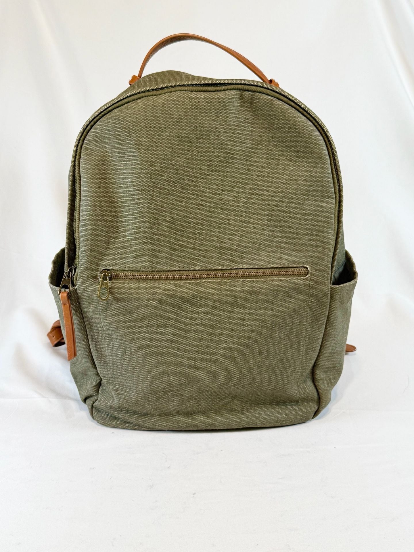 Universal Thread Canvas Backpack Green Brown Leather Trim Preppy Old Money Ivy League Quiet Luxury Utility Minimalist 2