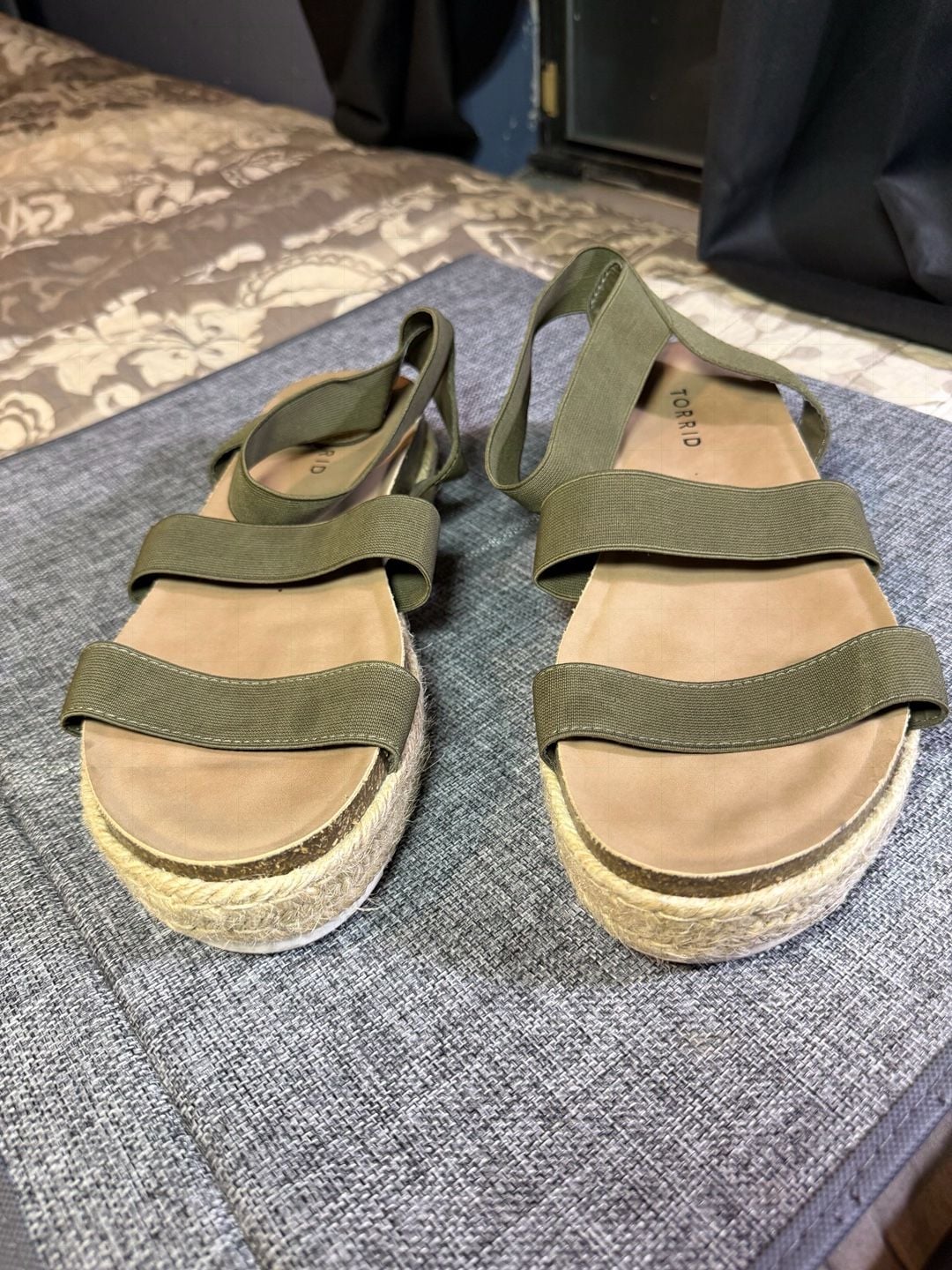 Torrid Elastic Strap Espadrille Flatform Sandals 3