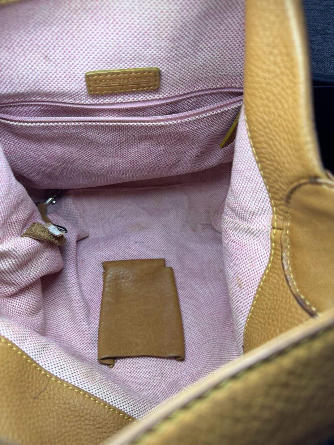 Dooney & Bourke Mustard Yellow Pebbled Leather Hobo Shoulder Bag Logo Lock 12