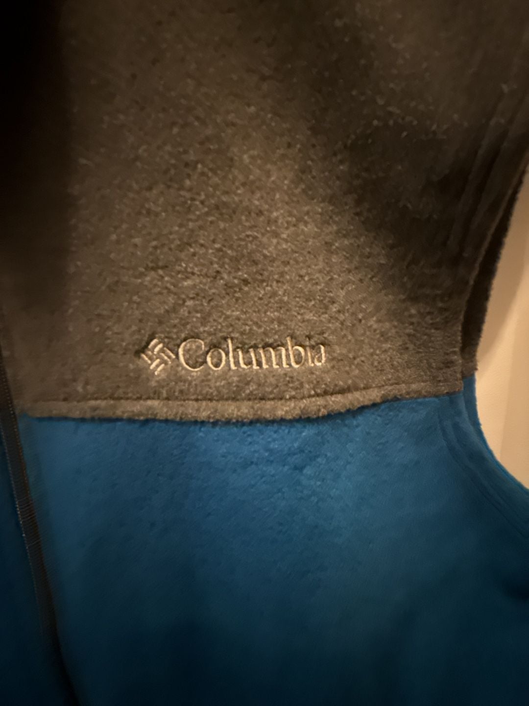 Columbia Fleece Vest Size M Blue Gray Full Zip Stand-Up Collar 3