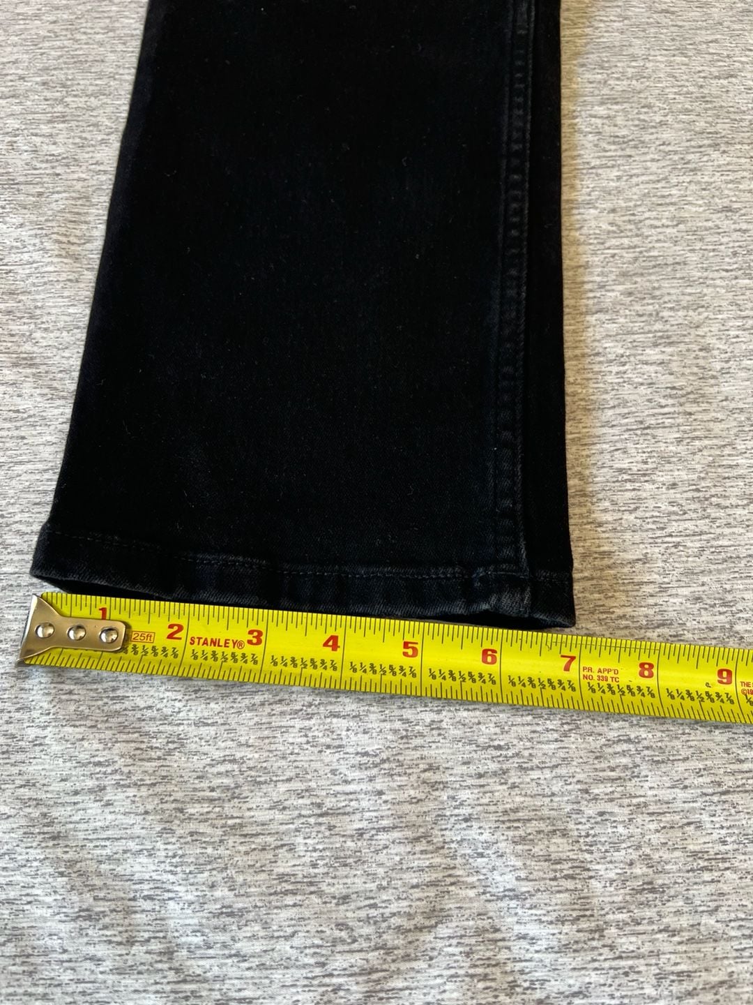 Kenneth Cole Athletic Fit Jeans Size 32x32 Black Denim 11