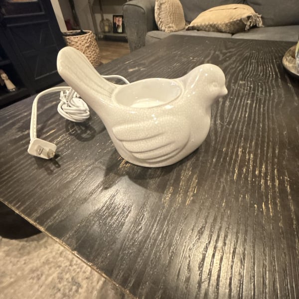 Scentsy Songbird Element Wax Warmer White Crackle Finish