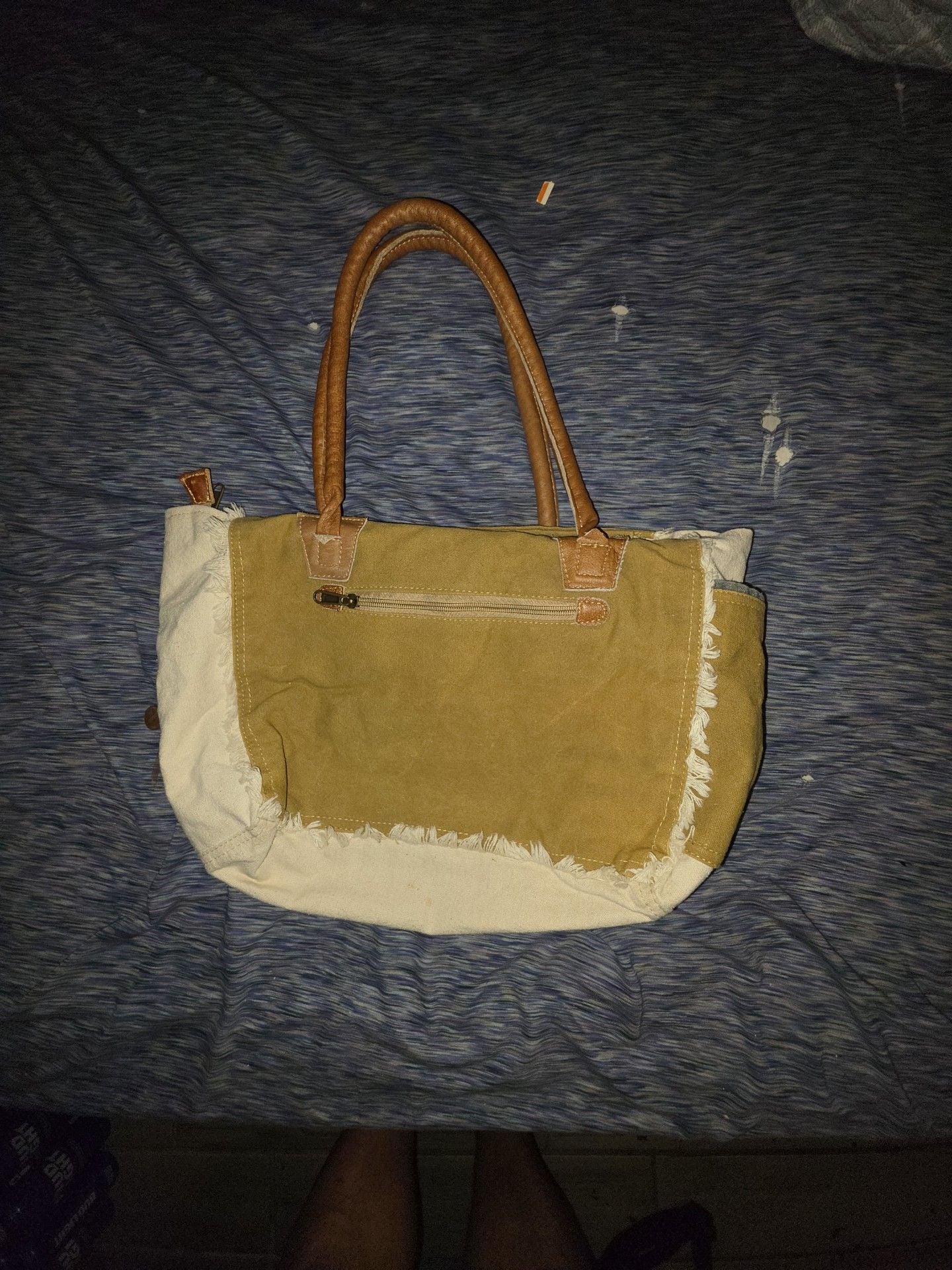 Product thumbnail 3