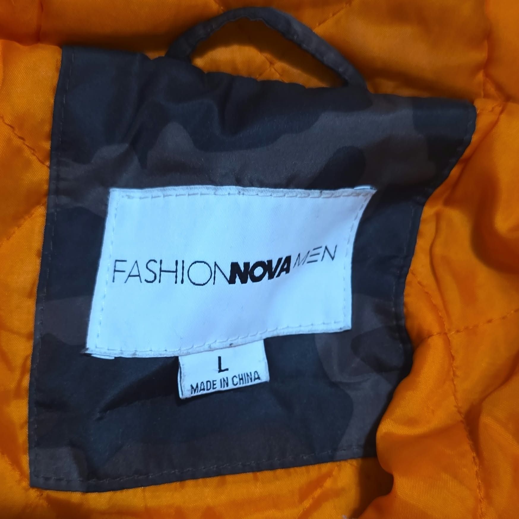 Fashion Nova Men Camouflage Hooded Jacket Size L Quilted Orange Lining 4