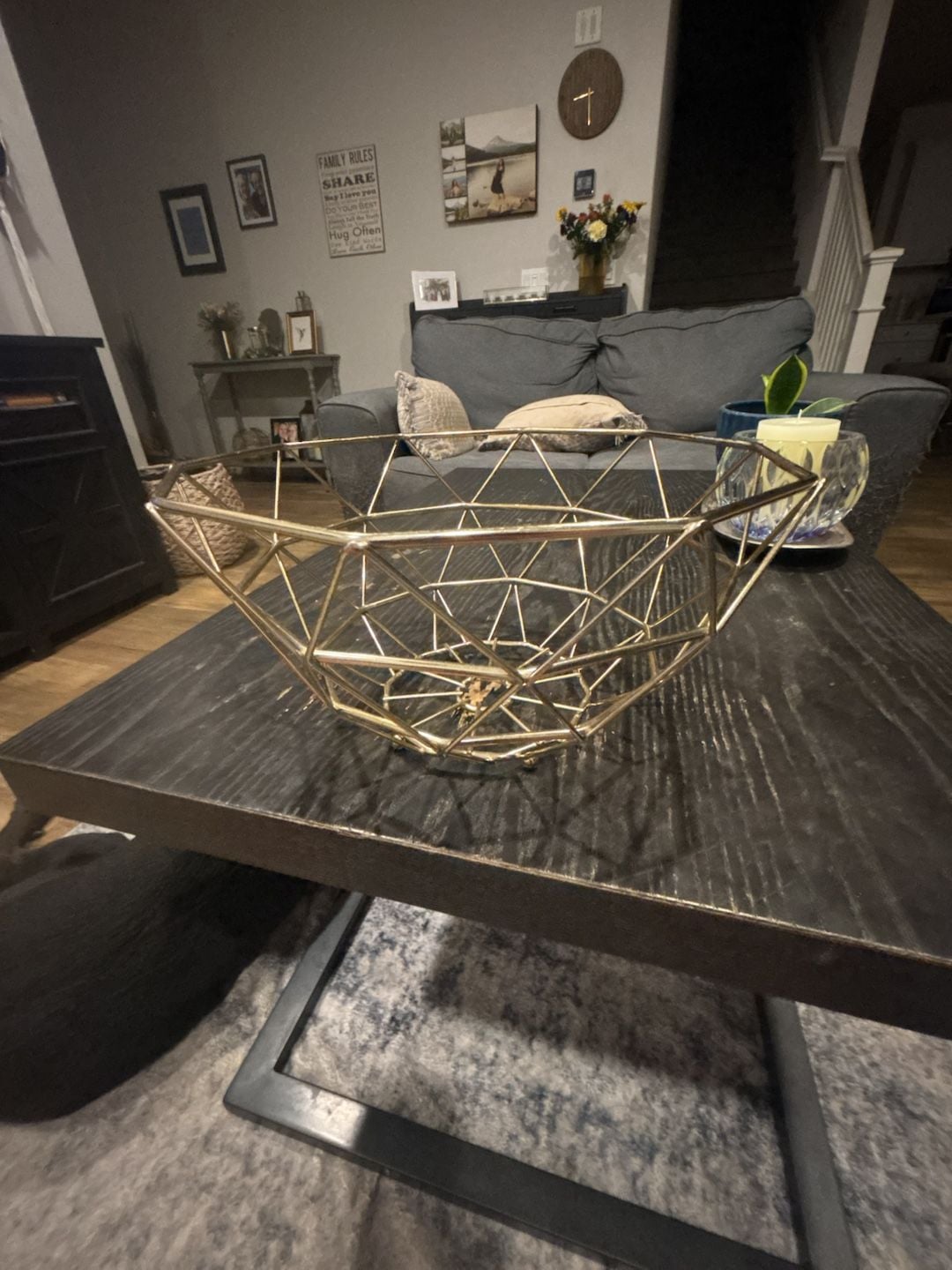 IBWell Geometric Metal Wire Fruit Bowl Gold 1