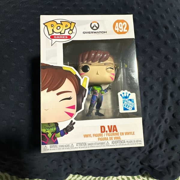 Funko Pop Games Overwatch D.Va Nano Cola Figure 492 Exclusive