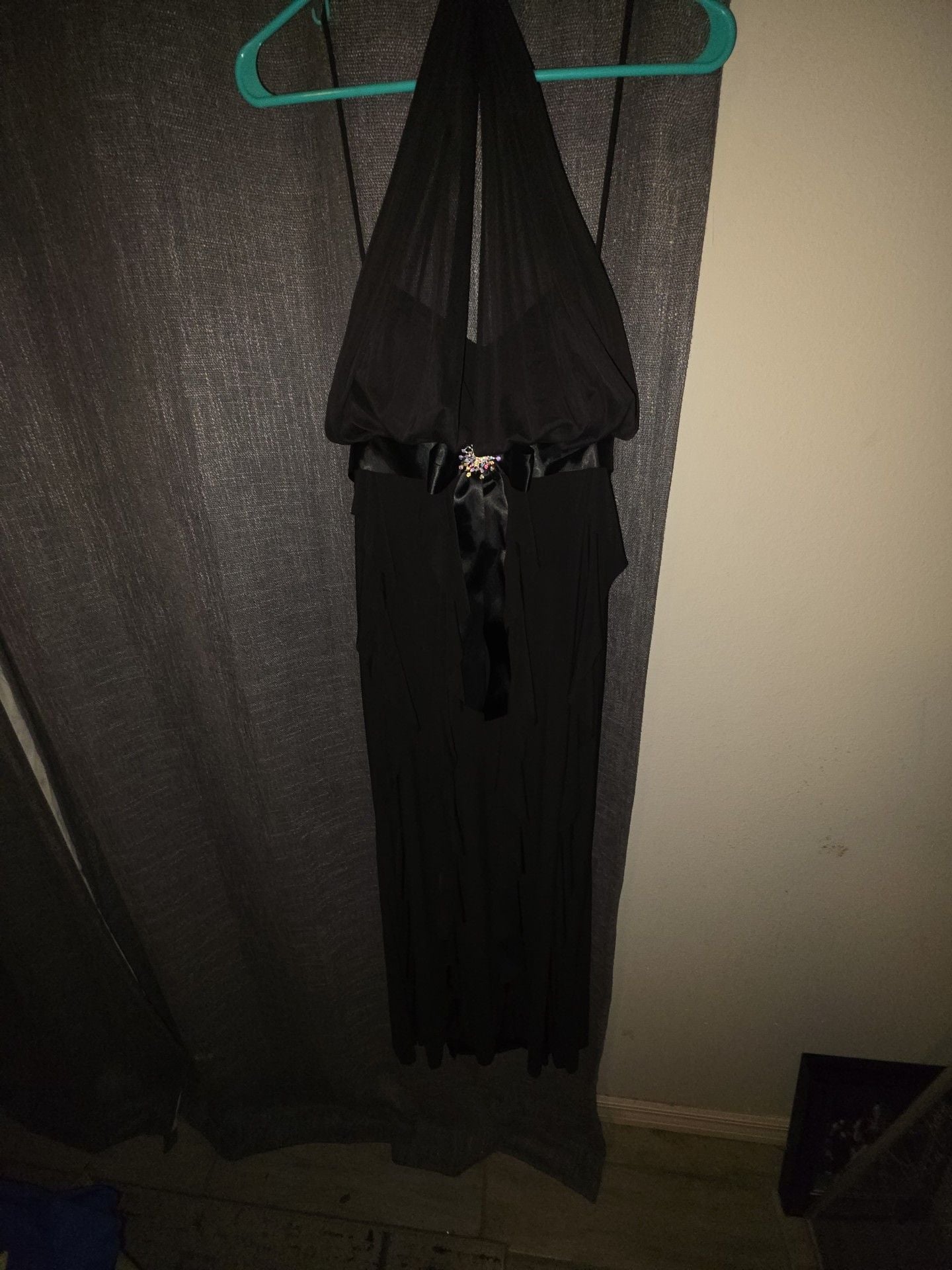 Betsy & Adam Halter Gown Size 12 Black Formal Dress Rhinestone Bow 2