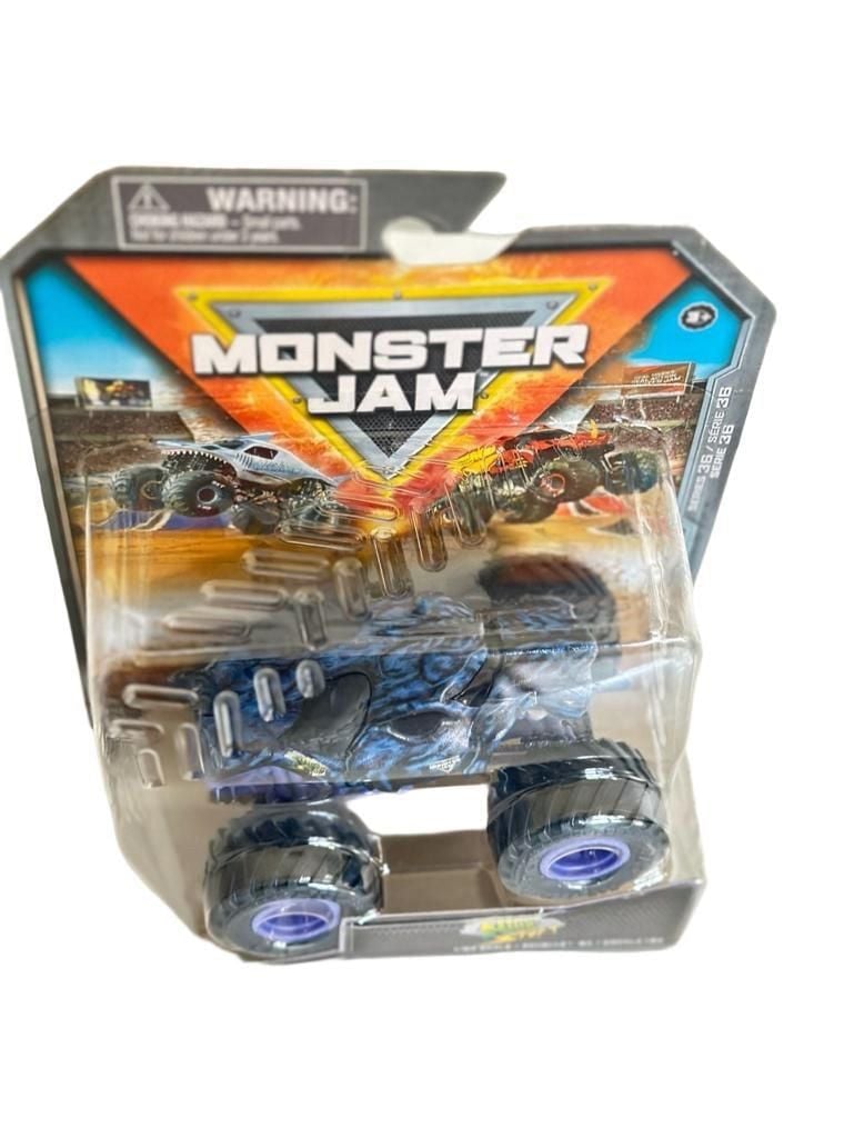 Monster Jam Night Storm Mohawk Warrior 1:64 Die-Cast Monster Truck 3